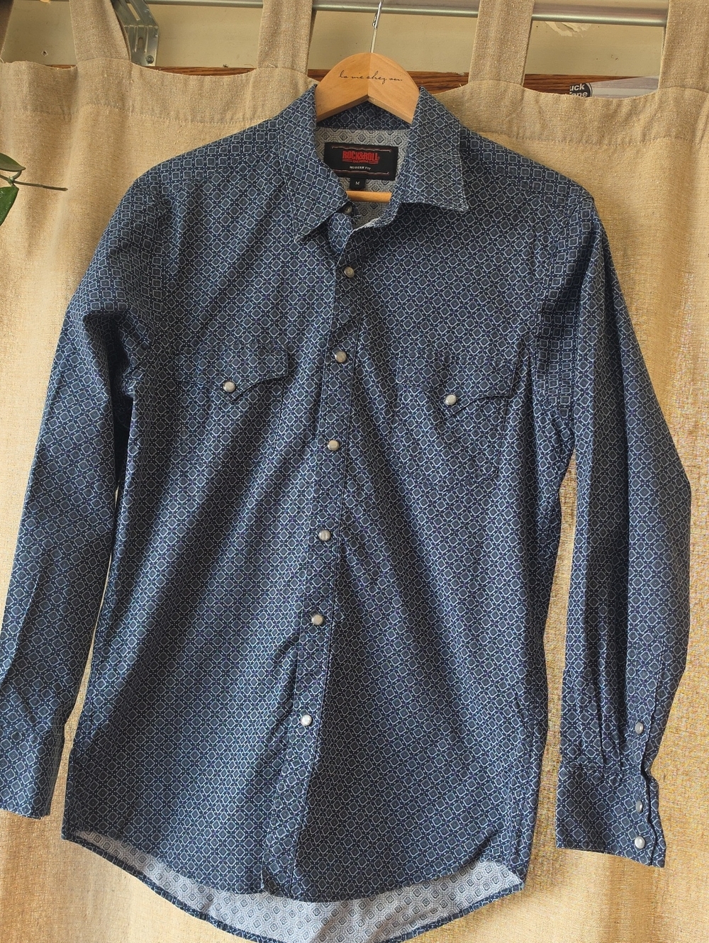 Rock & Roll Men's Cowboy(snaps) Button-Down Shirt in Navy Geo Print